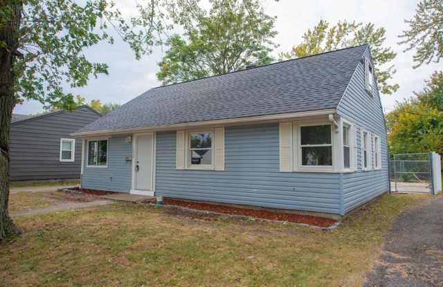 4 bedroom 2 Bath home!! photos photos