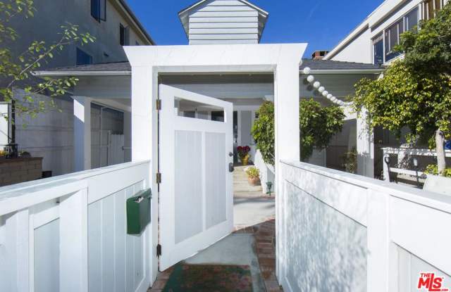 15 24TH Avenue Gallery 3