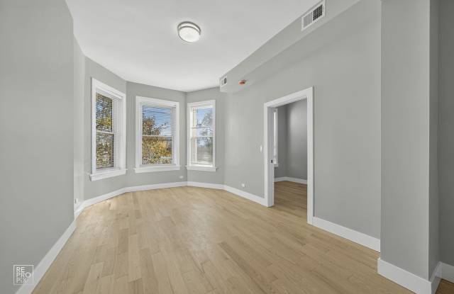 Fantastic 3-Bedroom Has All the Amenities Gallery 4
