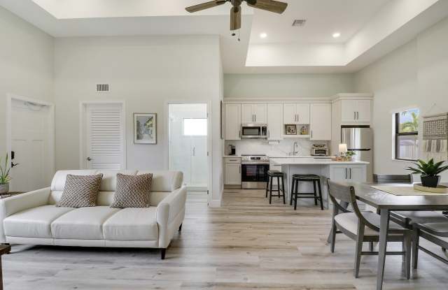 10735 Lantana Road Gallery 2