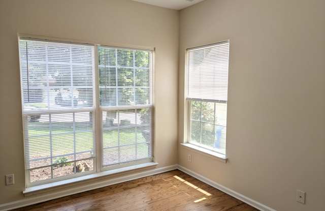 5 Bedrooms or Office Space Gallery 4