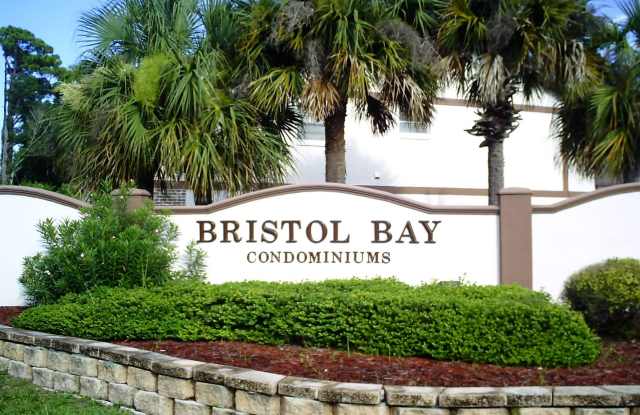 Open Concept 2bed 2bath updated condo centrally located in South Daytona for $1350 per Month! photos photos
