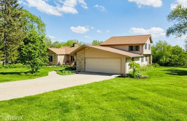 17365 Patricia Ln - 17365 Patricia Lane, Brookfield, WI 53045
