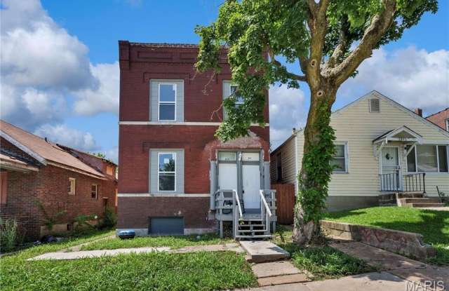 824 Canaan Avenue photos photos