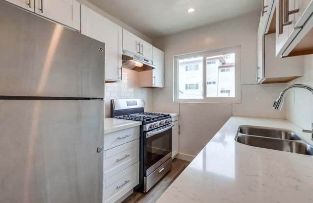 4037 W 28th St (B) photos photos