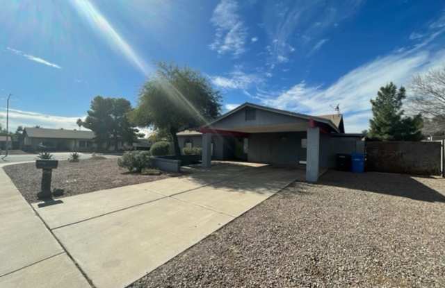 Charming 3 Bedroom Home | Oversized Backyard on Corner Lot photos photos