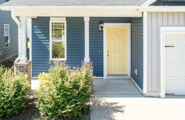 Three Bedroom Home in Growing Community! Gallery 4