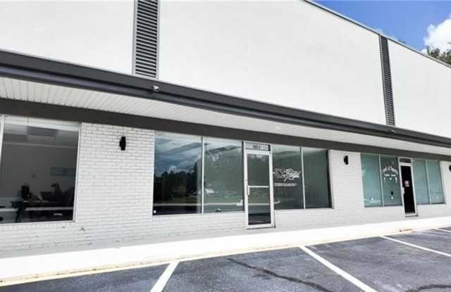 1665 SW RAILROAD Avenue Gallery 2