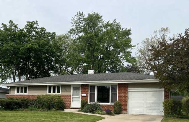 1520 N Fernandez Place photos photos