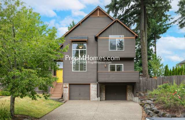 Three‑Bedroom Loft‑Style Home near Progress Ridge in Beaverton! photos photos