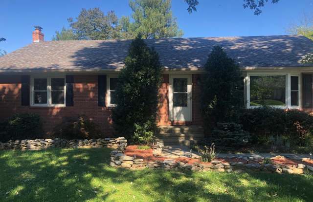 93 WEBHANNET DRIVE photos photos