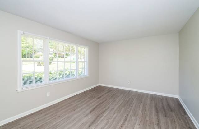 1501 Bobolink Lane Northeast Gallery 2