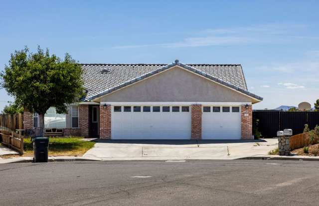 NORTHWEST SOLAR HOME - AVAILABLE NOW!! photos photos NORTHWEST SOLAR HOME - AVAILABLE NOW!! photos photos