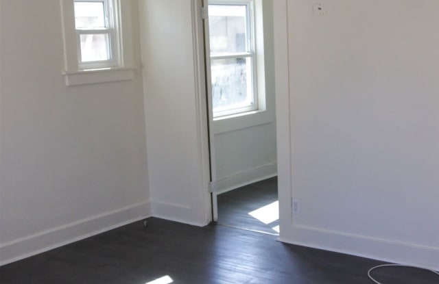 332 West 79th Street Gallery 2