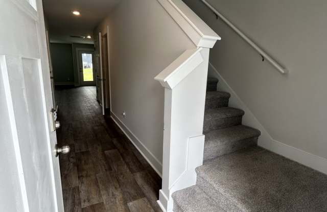 Brand new townhome in Leland! Gallery 3
