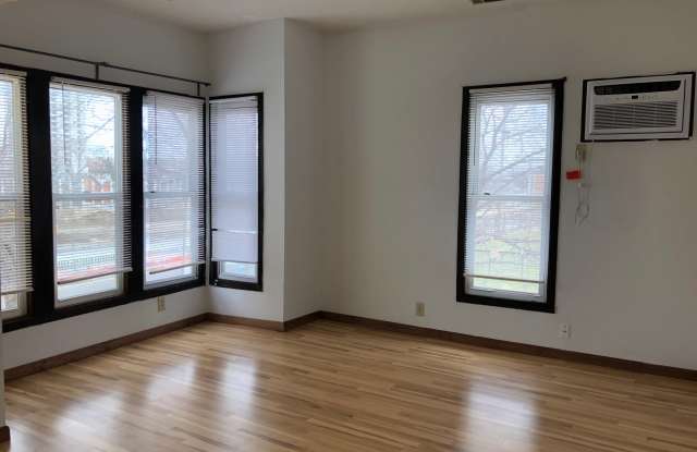 2428 4th Ave photos photos