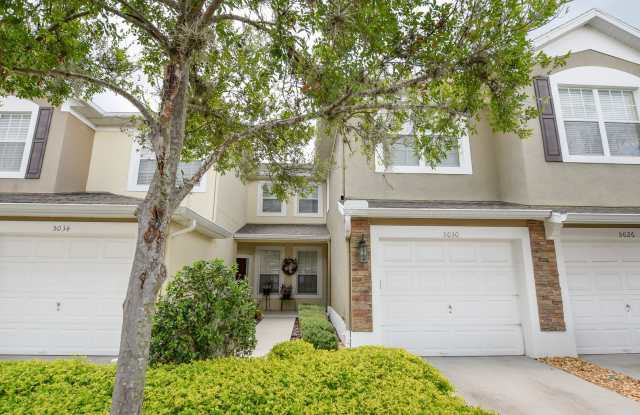 ADORABLE 2 Bed 2 Bath Townhome with Office For Rent in Sanford, FL! photos photos