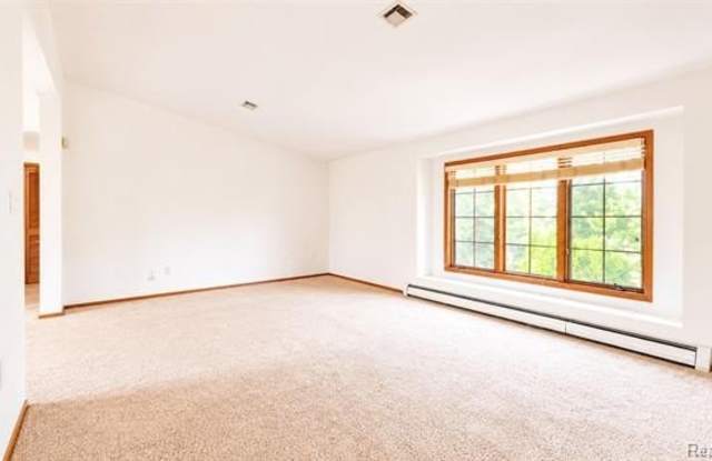 2232 London Bridge Drive Gallery 2