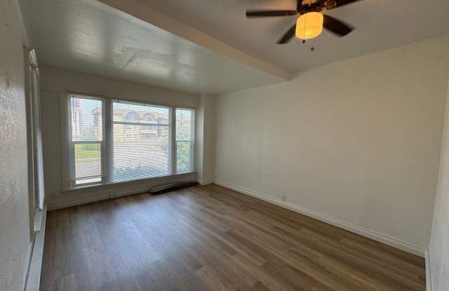 Adams Apartments Gallery 3