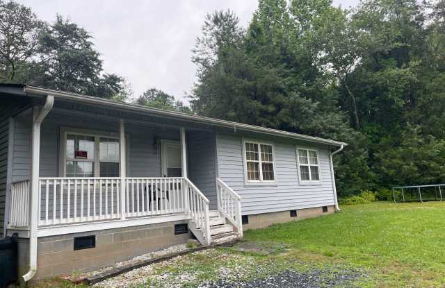 8785 Lasater Road - 8785 Lasater Road, Forsyth County, NC 27012
