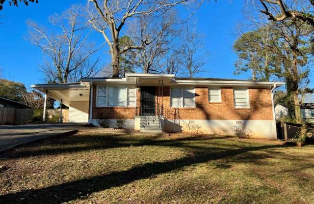 2392 Elldale Ave - 2392 Elldale Avenue, Candler-McAfee, GA 30032