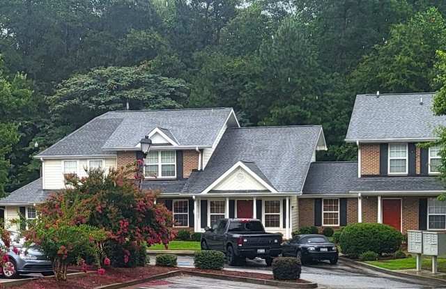 Available now! Spacious Two Bedroom 1.5 Bath Townhouse for Rent Greenville SC! - 627 Bear Drive, Dunean, SC 29605