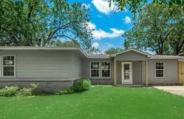 3226 San Paula Ave - 3226 San Paula Avenue, Dallas, TX 75228