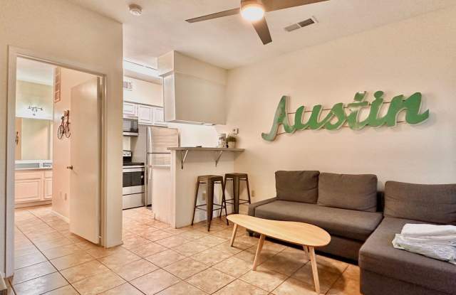 2714 Nueces St. photos photos