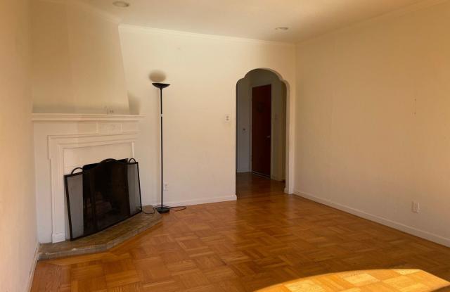 259 Topeka Avenue Gallery 3