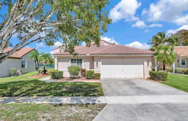 358 SW 163rd Ave photos photos