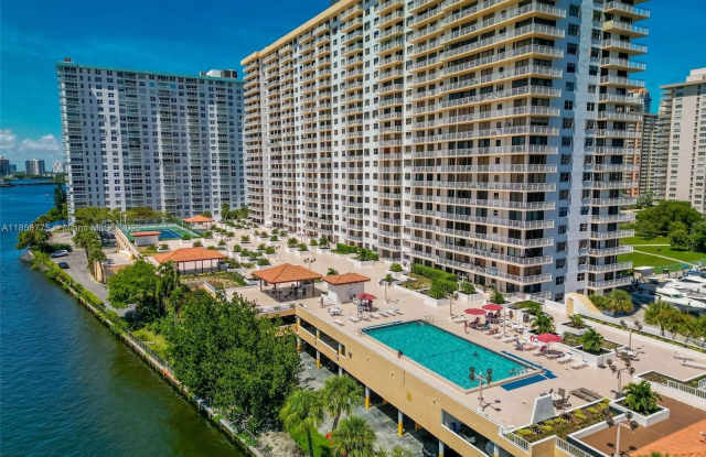 290 174th St photos photos