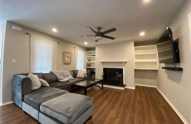 704 Dunbar Drive - 704 Dunbar Drive, Dunwoody, GA 30338 704 Dunbar Drive - 704 Dunbar Drive, Dunwoody, GA 30338