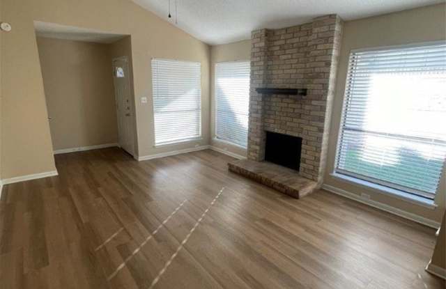 204 Rattan Drive Gallery 2