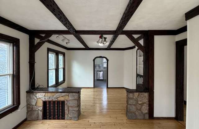 4 Bed/ 2 Bath Available February 1st!! (Allston) 2 Floors!! photos photos