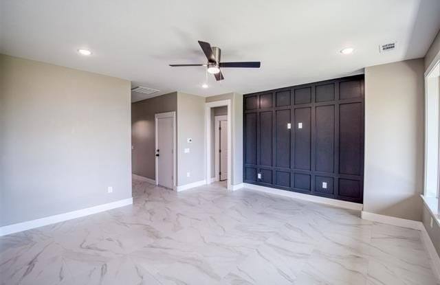 1194 Wild Indigo Gallery 4