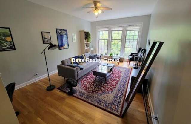 6970 North Greenview photos photos