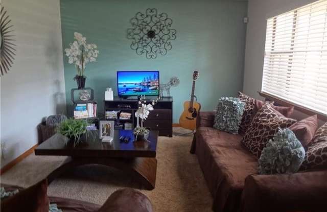 513 Shefield Ct Gallery 4