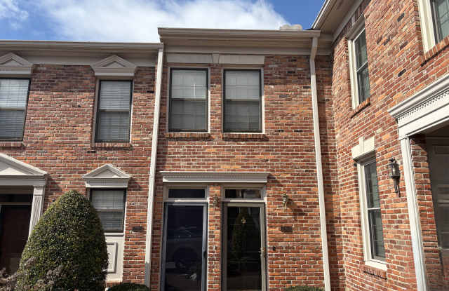 2032 Graybar Lane photos photos