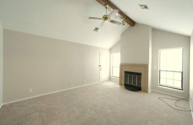 3 Bed | 2 Bath | South Tulsa Gallery 4