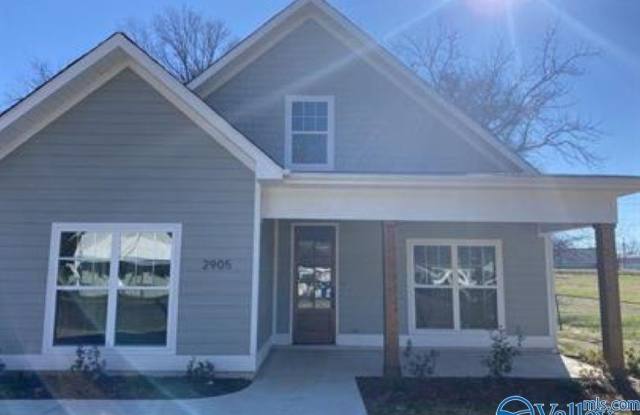 2905 SW 9th Avenue - 2905 9th Avenue Southwest, Huntsville, AL 35805 2905 SW 9th Avenue - 2905 9th Avenue Southwest, Huntsville, AL 35805