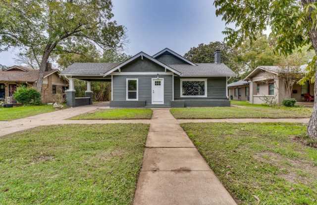Beautiful home in Southwest Cleburne photos photos
