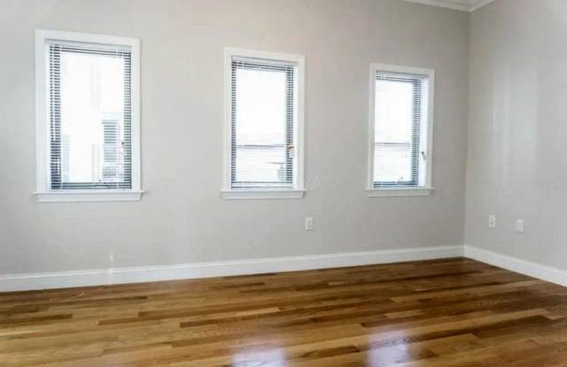 8r Mount Pleasant St. photos photos