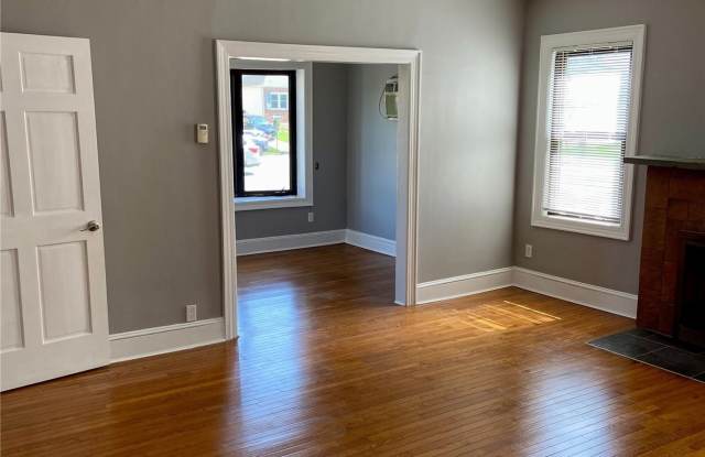 308 Plainfield Avenue Gallery 4