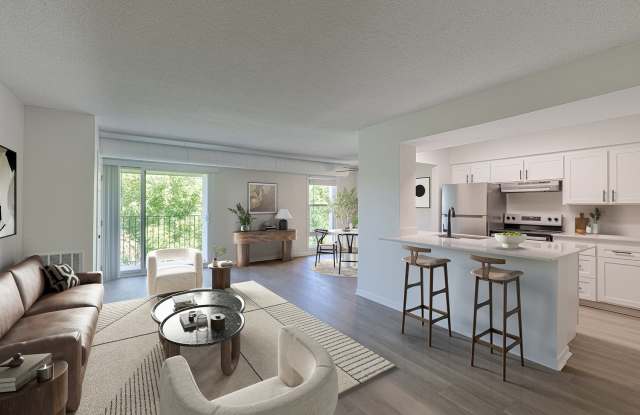 Wayzata Woods Gallery 3
