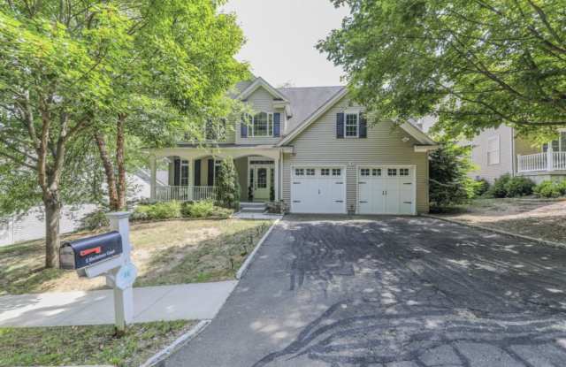 2 Blackstone Court photos photos