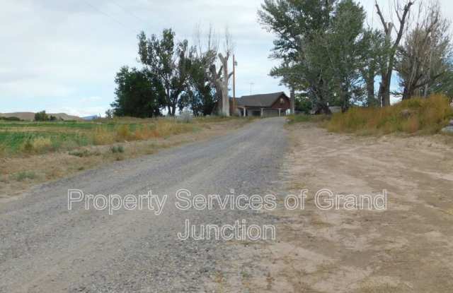 1278 15 Road photos photos