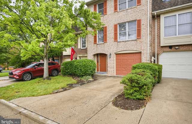 8006 BROKEN REED Court Gallery 1