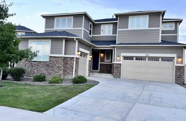943 Stagecoach Dr photos photos
