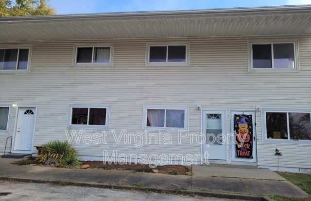 130 Elm Street Gallery 3