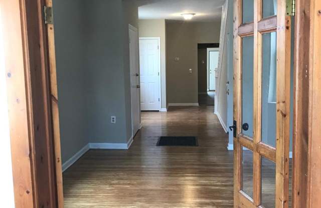 235 RIVER VIEW AVENUE Gallery 2